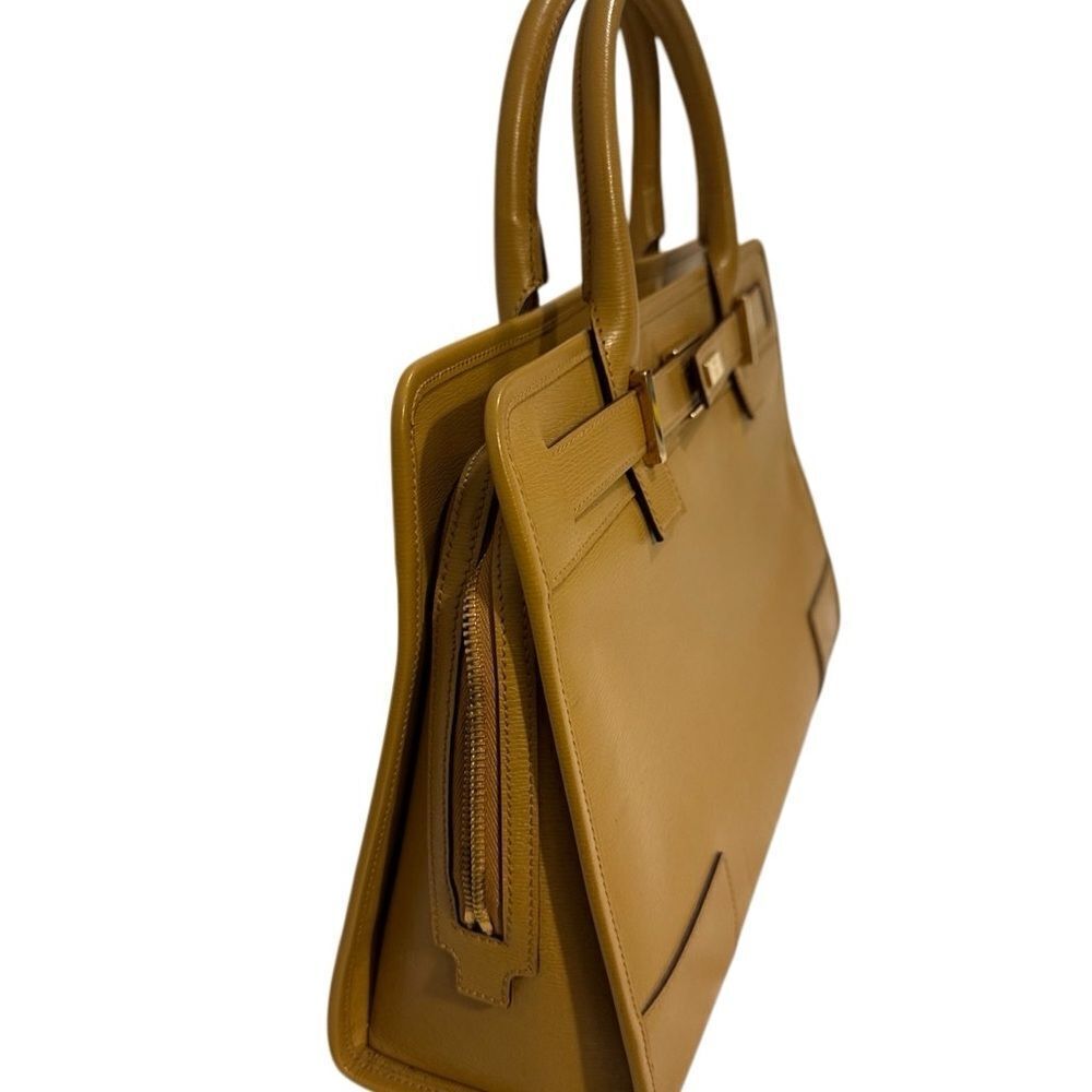 Gucci Kelly Brown Leather Handbag - Picture 8 of 15